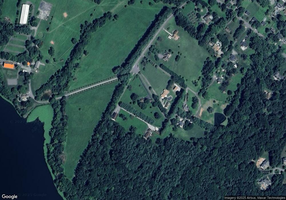 6121 Emerald Ln, Sykesville, MD 21784 - photo 1