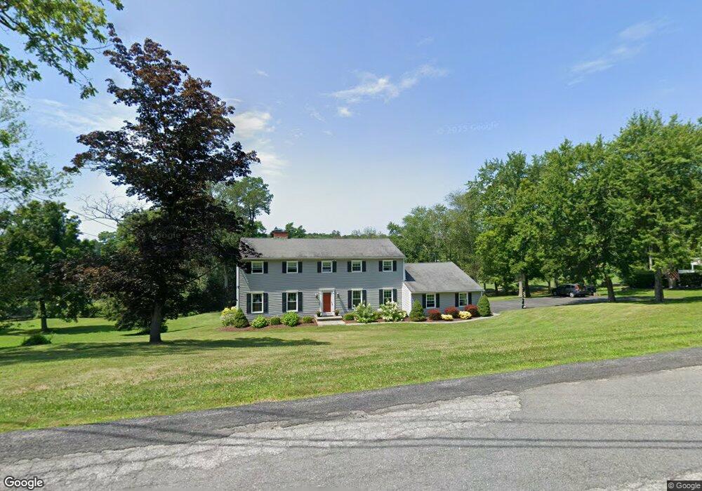 37 Country Club Rd, Hopewell Junction, NY 12533 - photo 1