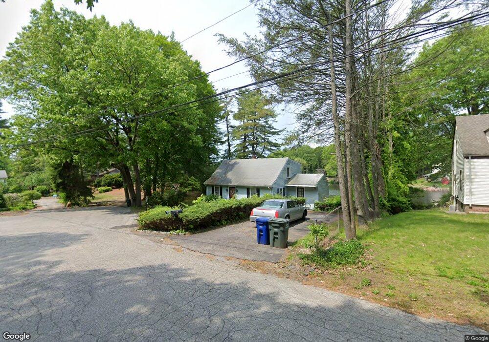 19 Wickliffe Cir, Bridgeport, CT 06606 - photo 1