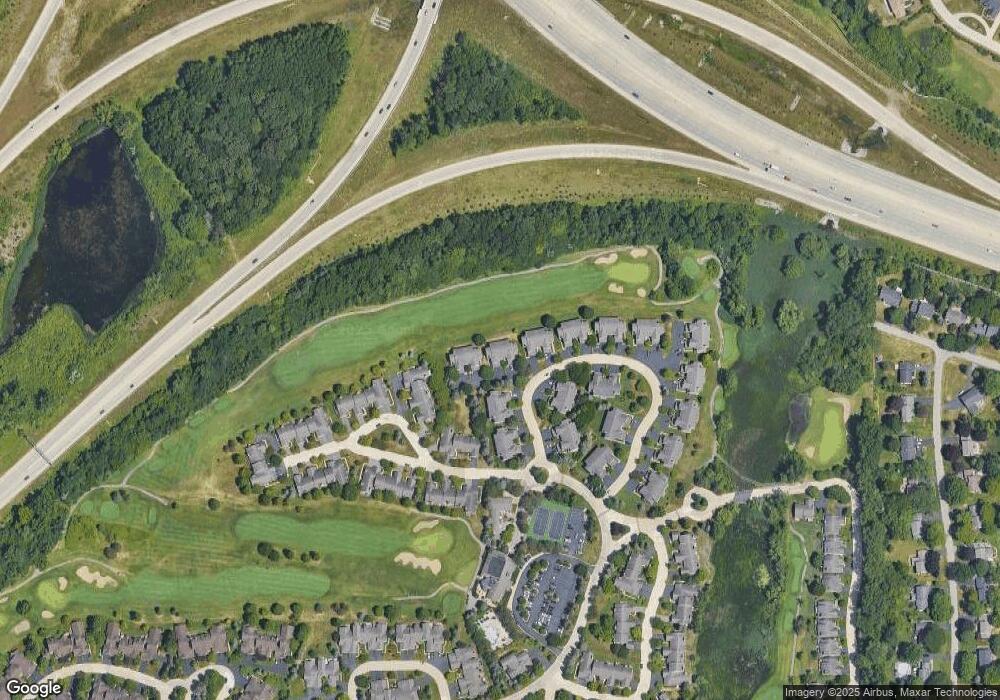 1945 Eagle Pointe, Bloomfield Hills, MI 48304 - photo 1