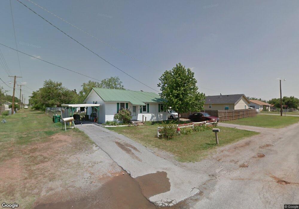 308 S 4th St, Cache, OK 73527 - photo 1