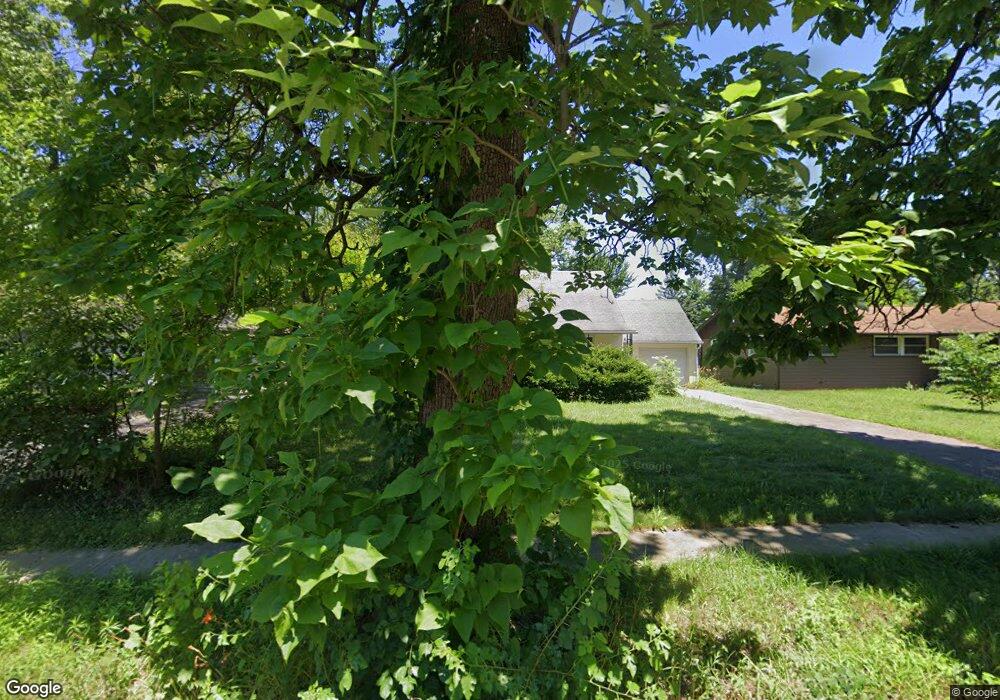 1982 E Cooke Rd, Columbus, OH 43224 - photo 1