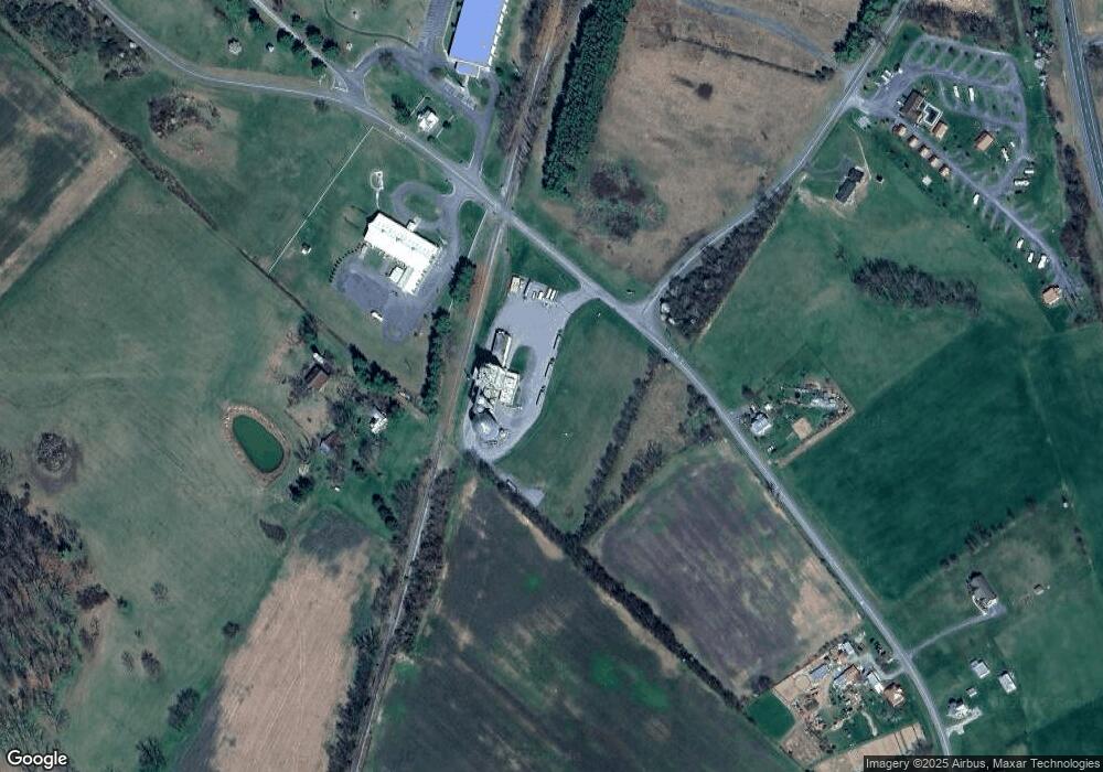 561 Caverns Rd, Quicksburg, VA 22847 - photo 1