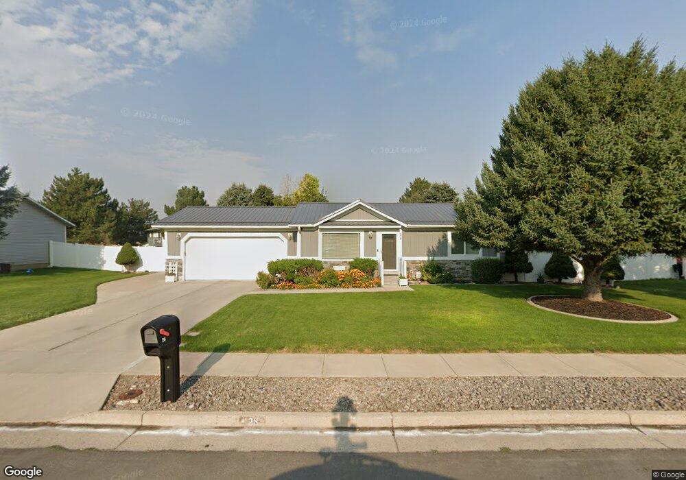 28 S 1000 E, Hyrum, UT 84319 - photo 1