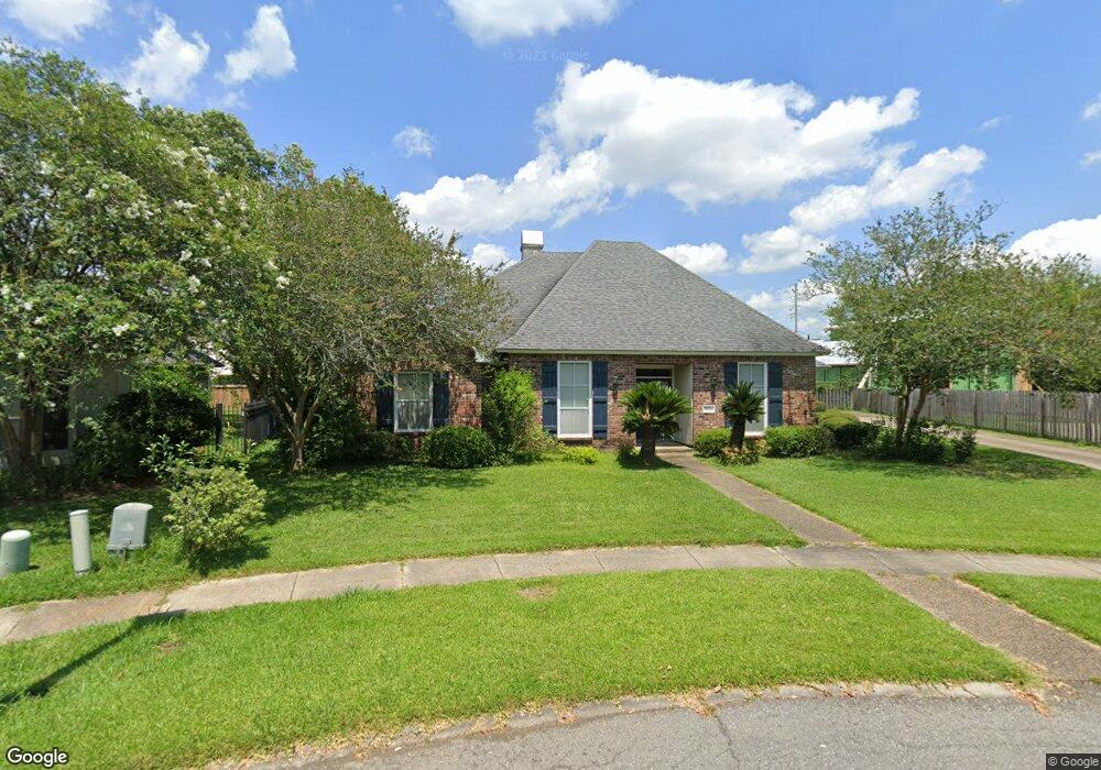 1834 Ridgeland Dr, Baton Rouge, LA 70810 - photo 1
