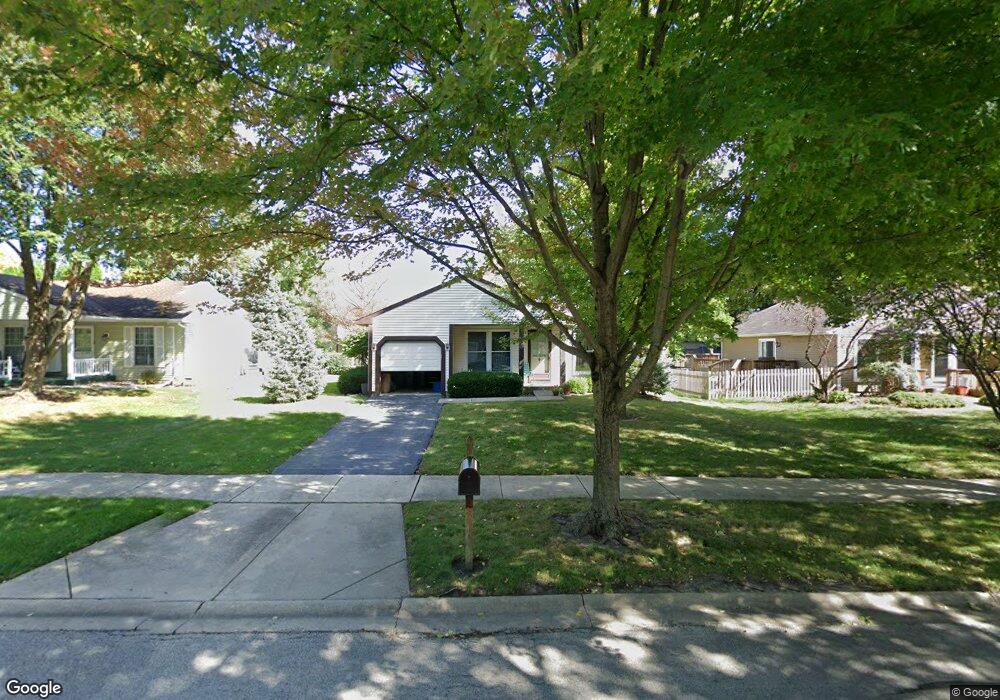 2322 Wayland Ln, Naperville, IL 60565 - photo 1