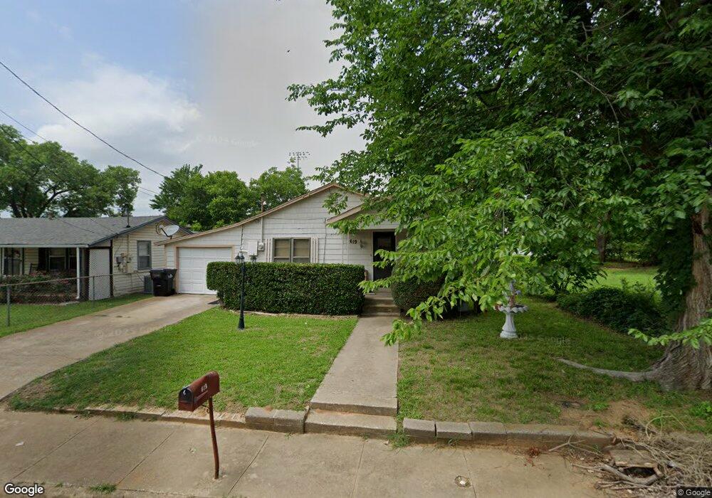 619 W Florence St, Denison, TX 75020 - photo 1