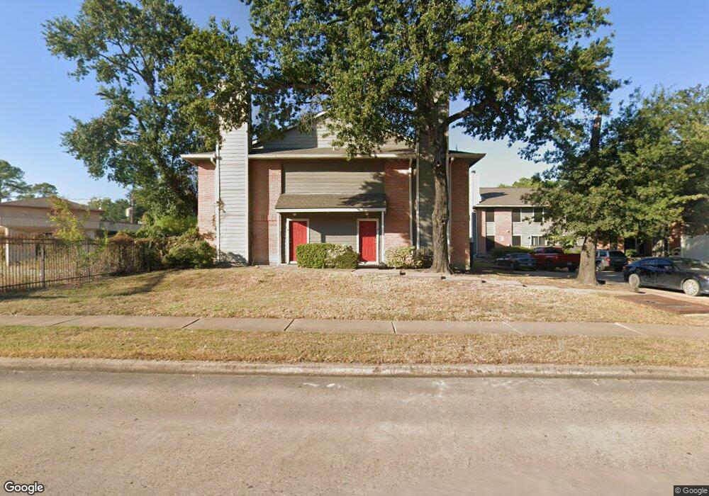 7072 W Gulf Bank Rd unit 13, Houston, TX 77040 - photo 1