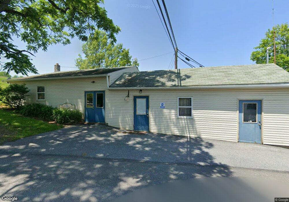 6951 Lime Kiln Rd, Slatington, PA 18080 - photo 1