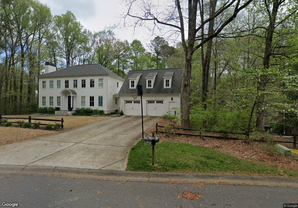 1090 Chantilly Dr, Alpharetta, GA 30004 - photo 1