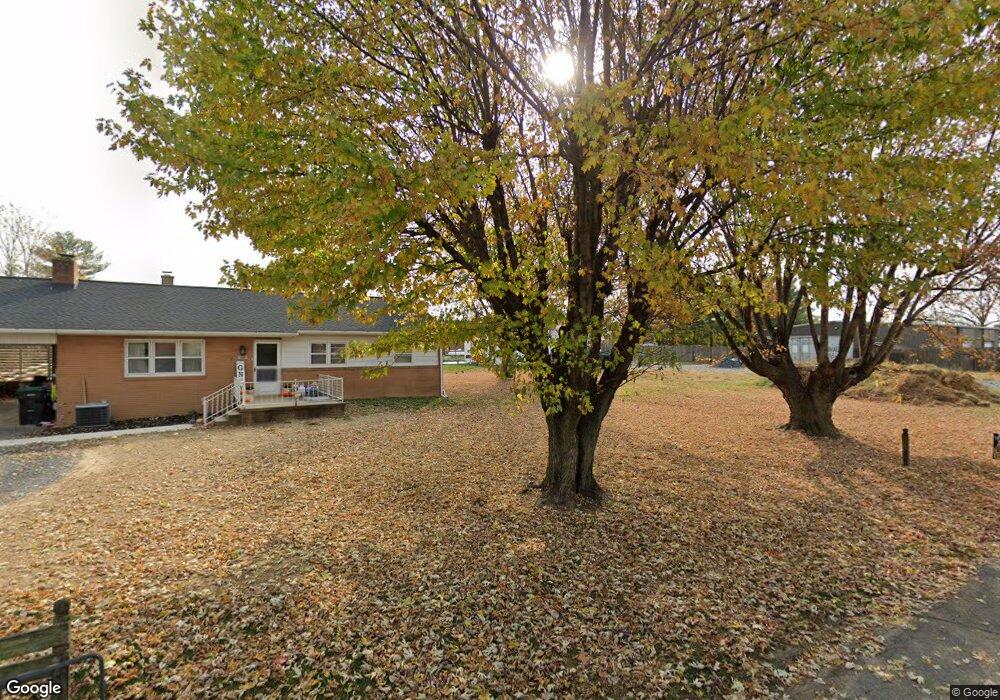 182 Clark St, New Market, VA 22844 - photo 1