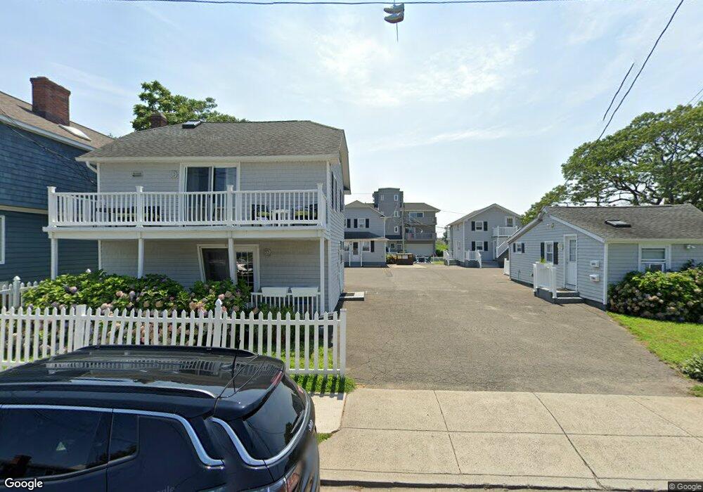 1090 Reef Rd, Fairfield, CT 06824 - photo 1