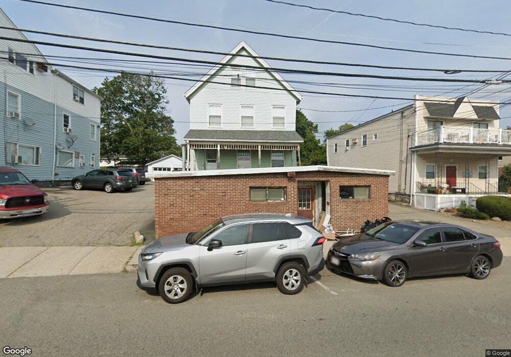 77 Winn St unit A, Woburn, MA 01801 - photo 1