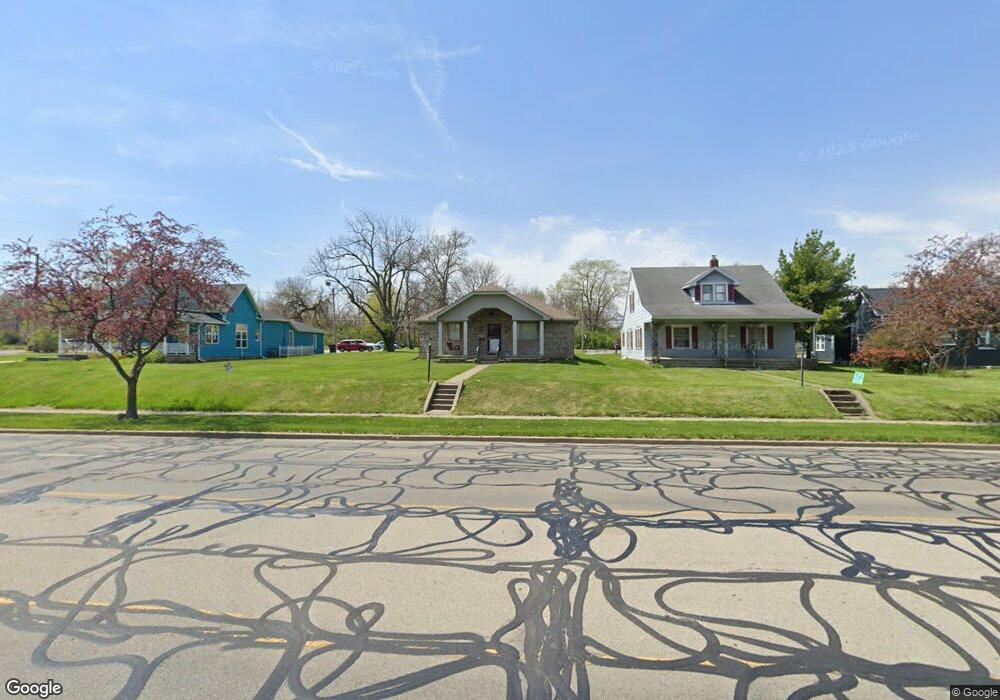 913 Broadway St, Anderson, IN 46012 - photo 1