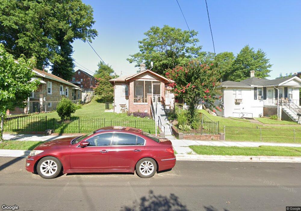 504 44th St NE, Washington, DC 20019 - photo 1