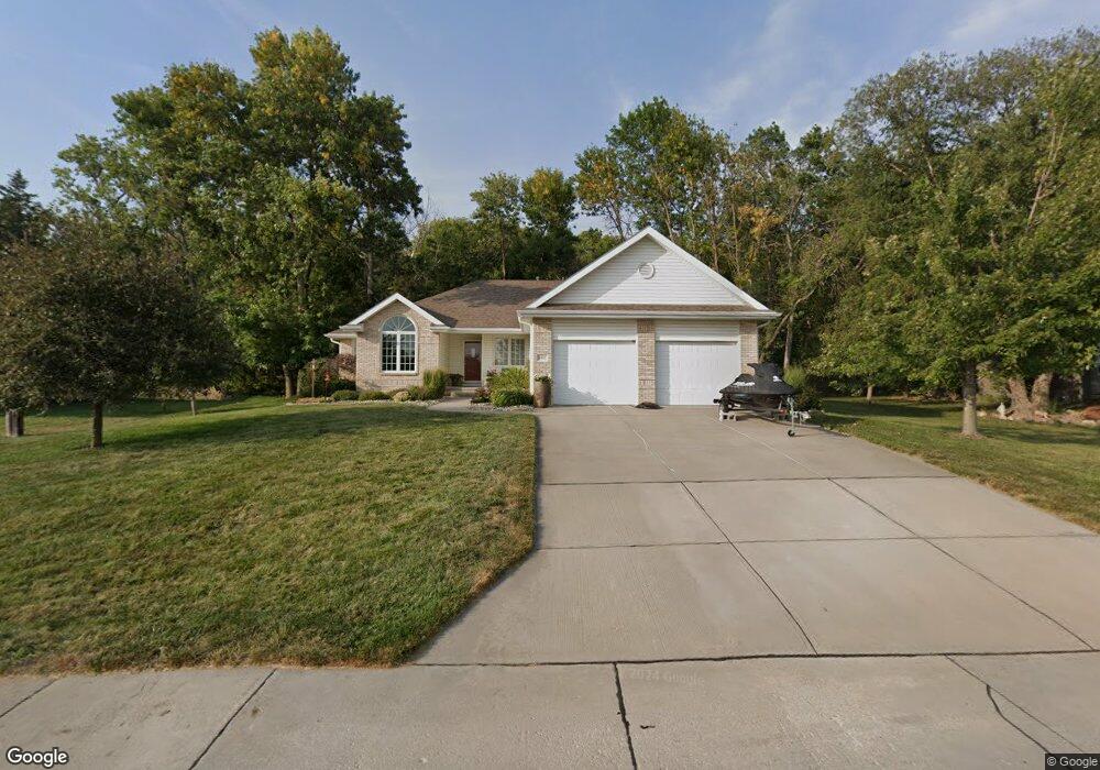 8402 Molokai Dr, Papillion, NE 68046 - photo 1