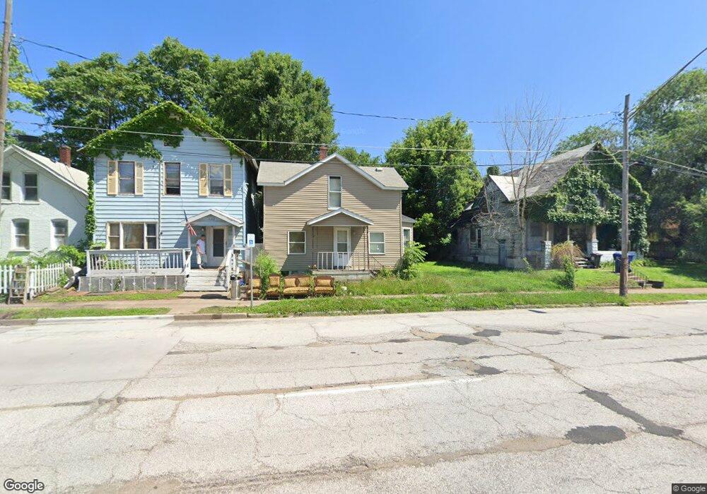 1128 W 4th St, Davenport, IA 52802 - photo 1