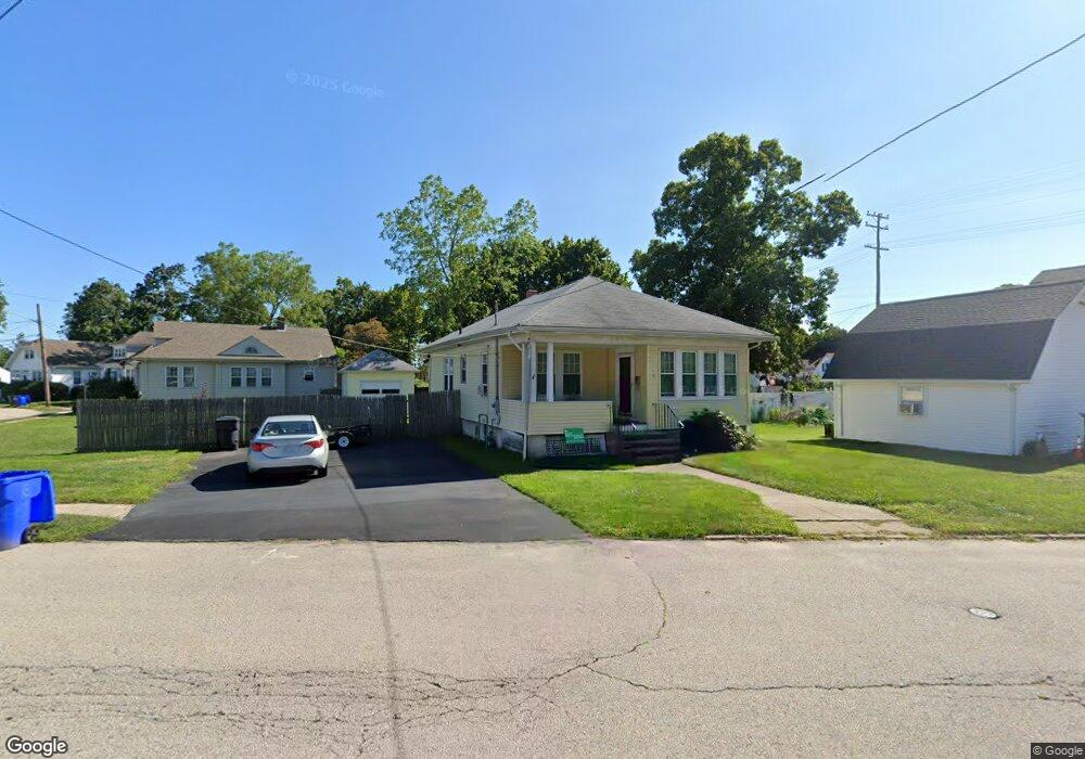 9 Circuit Dr, Riverside, RI 02915 - photo 1