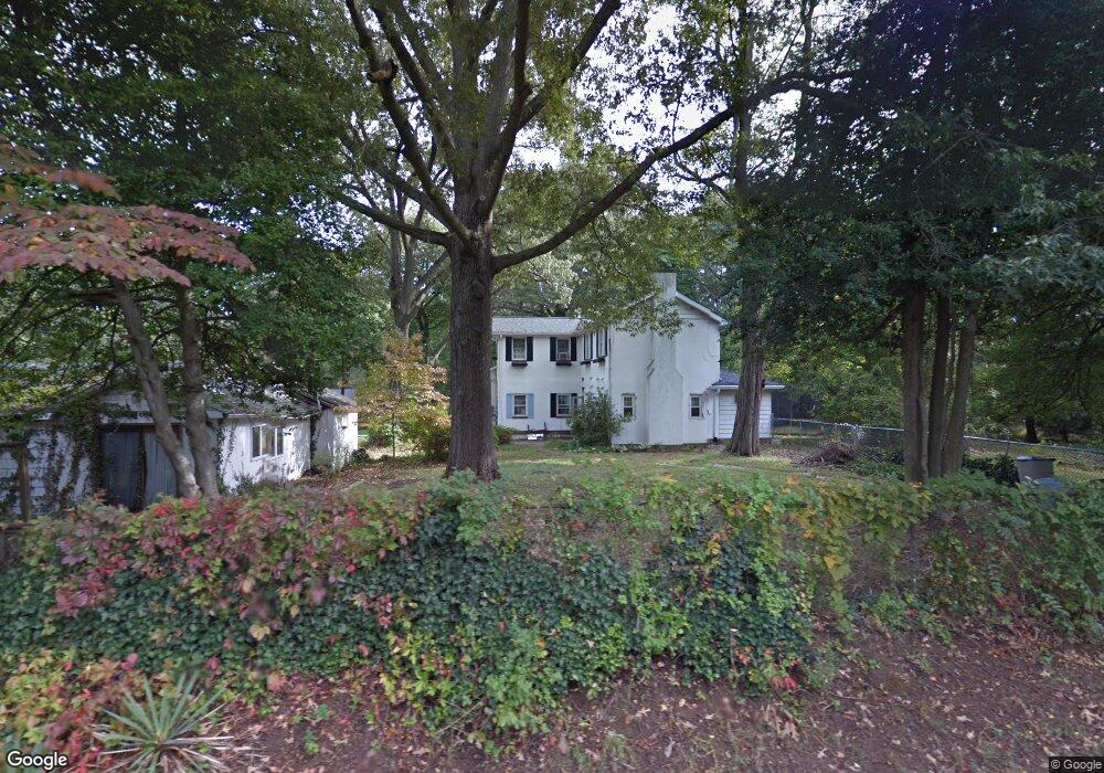 213 Beach Rd, Pasadena, MD 21122 - photo 1