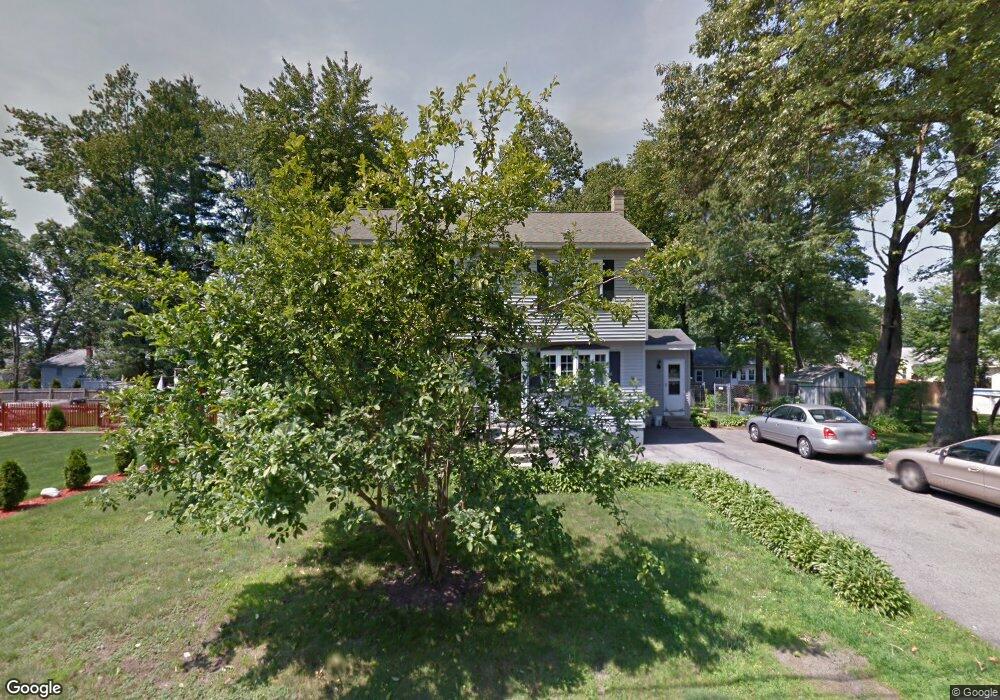 27 Gloria Ave, Dracut, MA 01826 - photo 1