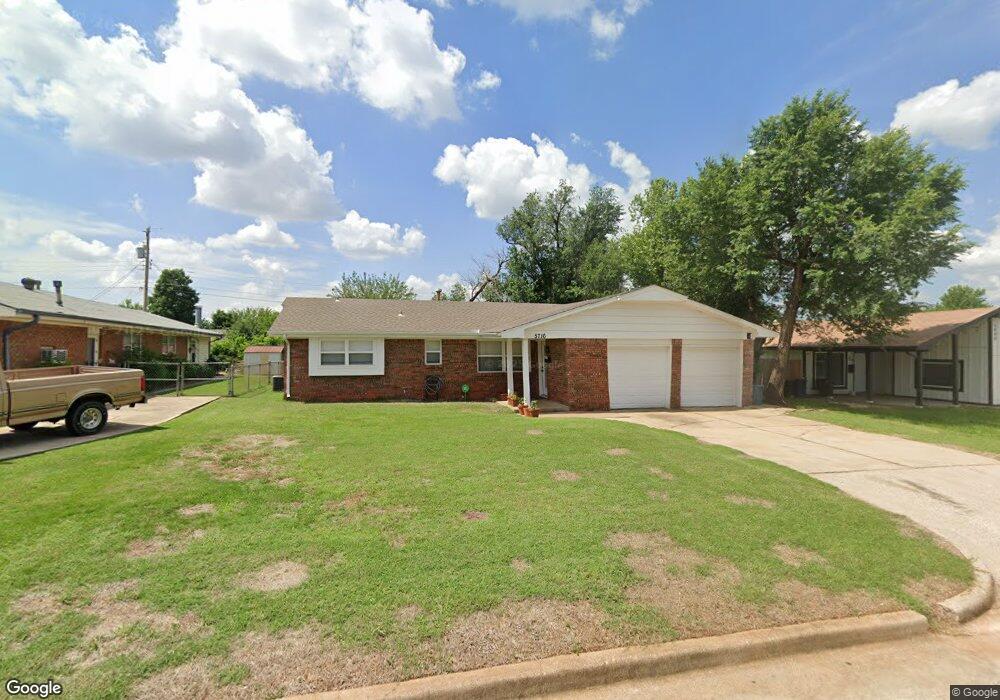 5716 NW 66th St, Warr Acres, OK 73132 - photo 1