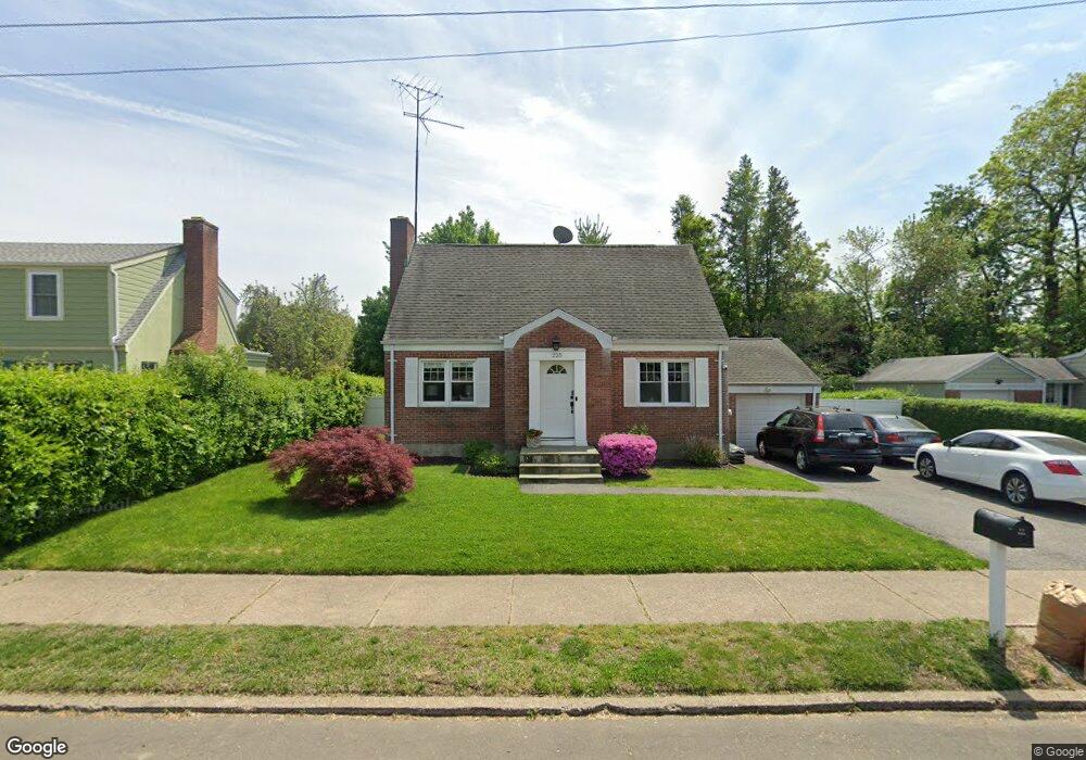 225 Anton St, Bridgeport, CT 06606 - photo 1