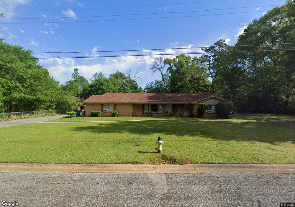 411 Emmons St, Kilgore, TX 75662 - photo 1