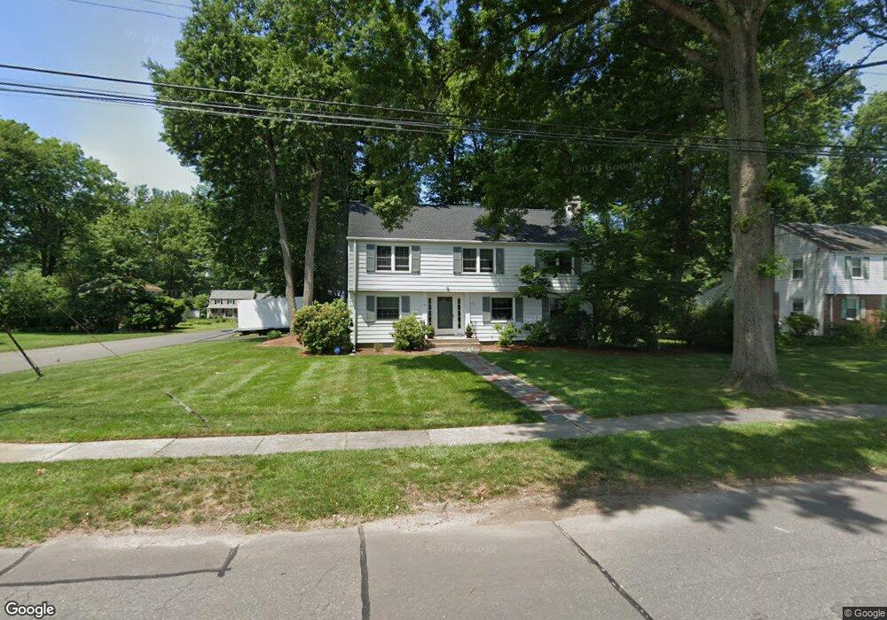 39 Brainard Rd, West Hartford, CT 06117 - photo 1