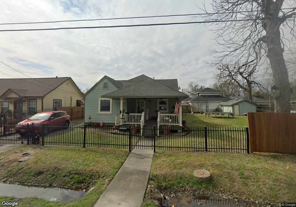 4009 Baden St, Houston, TX 77009 - photo 1