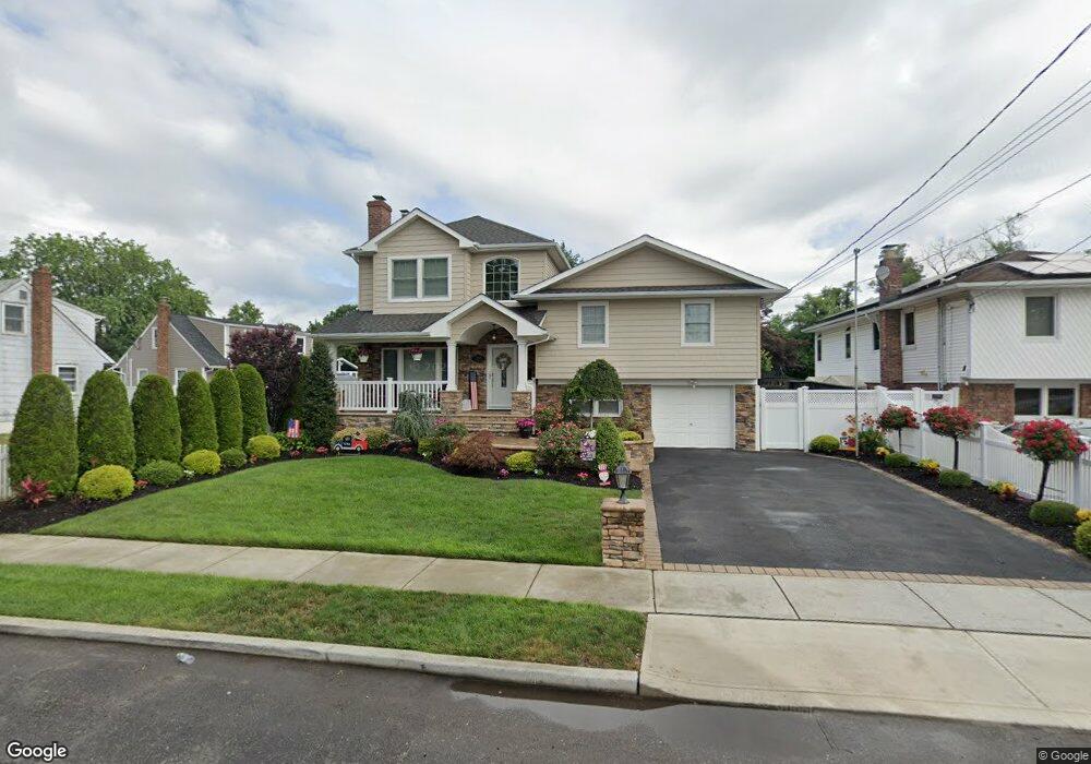 2759 Mayfield Place, North Bellmore, NY 11710 - photo 1