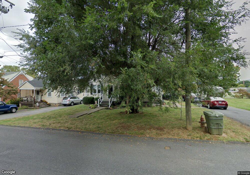 1201 W 12th St, Waynesboro, VA 22980 - photo 1