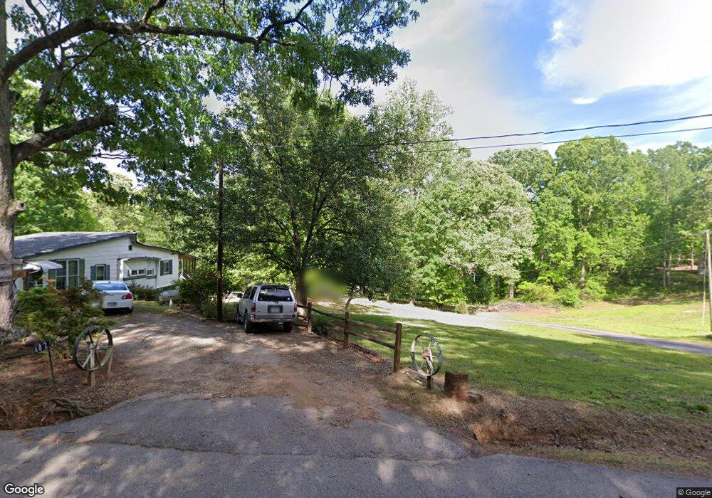 310 Cherry Cir, Cornelia, GA 30531 - photo 1