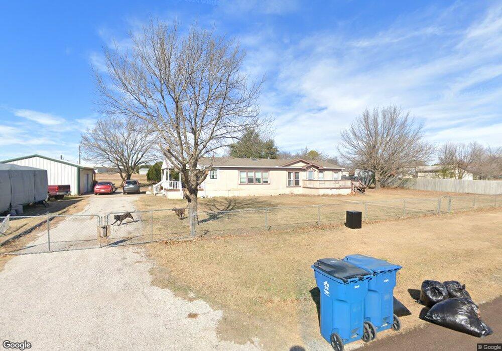 604 Skyview Ct, Azle, TX 76020 - photo 1