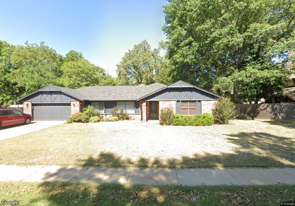 2316 Chapel Hill Ct, Bartlesville, OK 74006 - photo 1