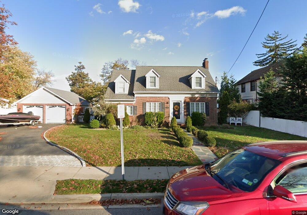 2743 Fortesque Ave, Oceanside, NY 11572 - photo 1