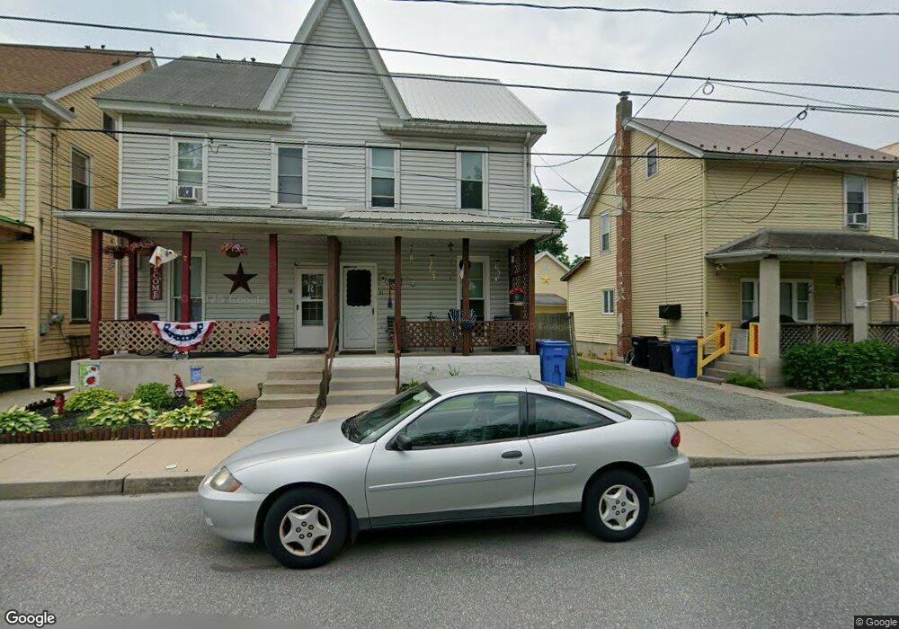 21 N Railroad St, Walnutport, PA 18088 - photo 1