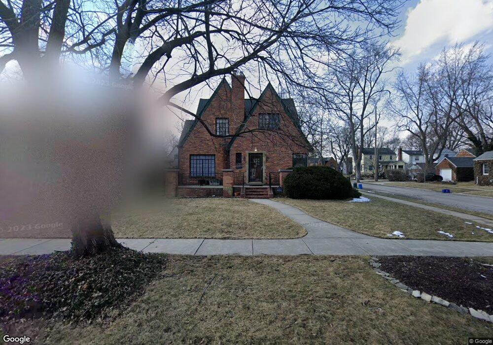 1102 Kensington Ave, Flint, MI 48503 - photo 1