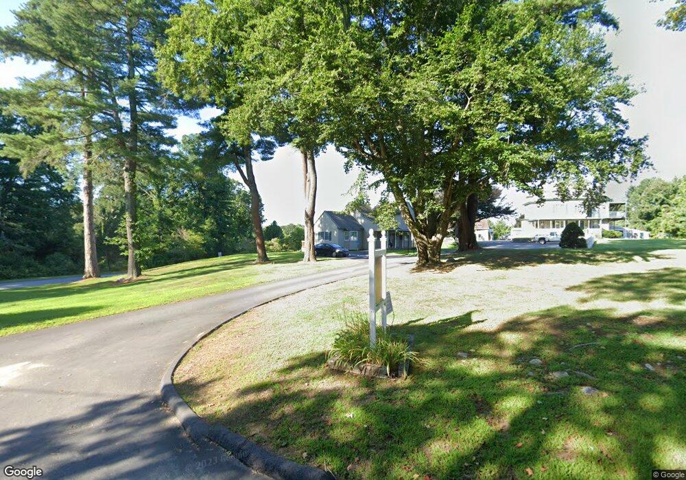 10 Beeches Ln, Woodstock, CT 06281 - photo 1