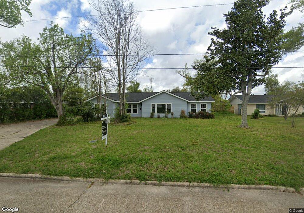 818 Holly St, Lake Charles, LA 70601 - photo 1