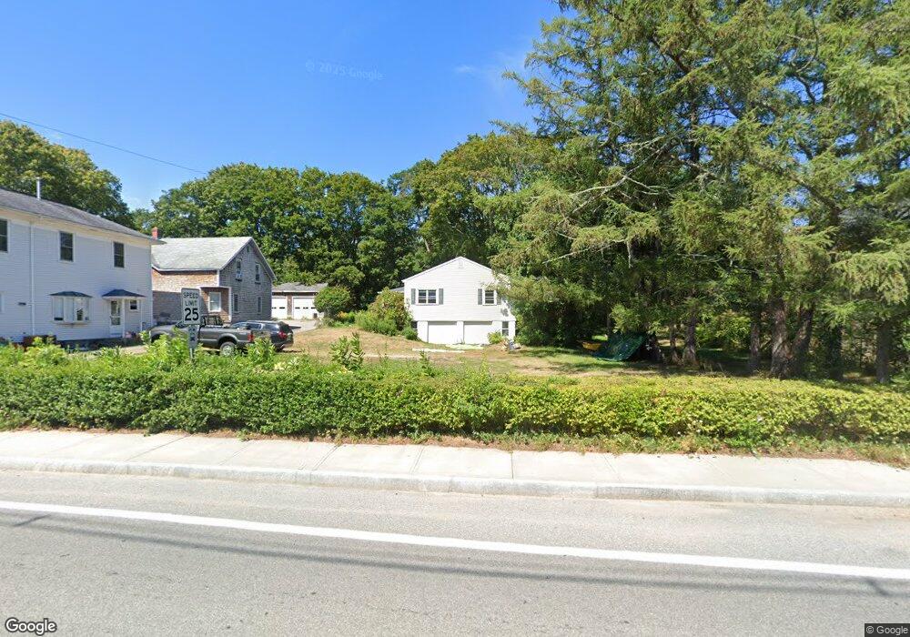 504 High St, Wakefield, RI 02879 - photo 1