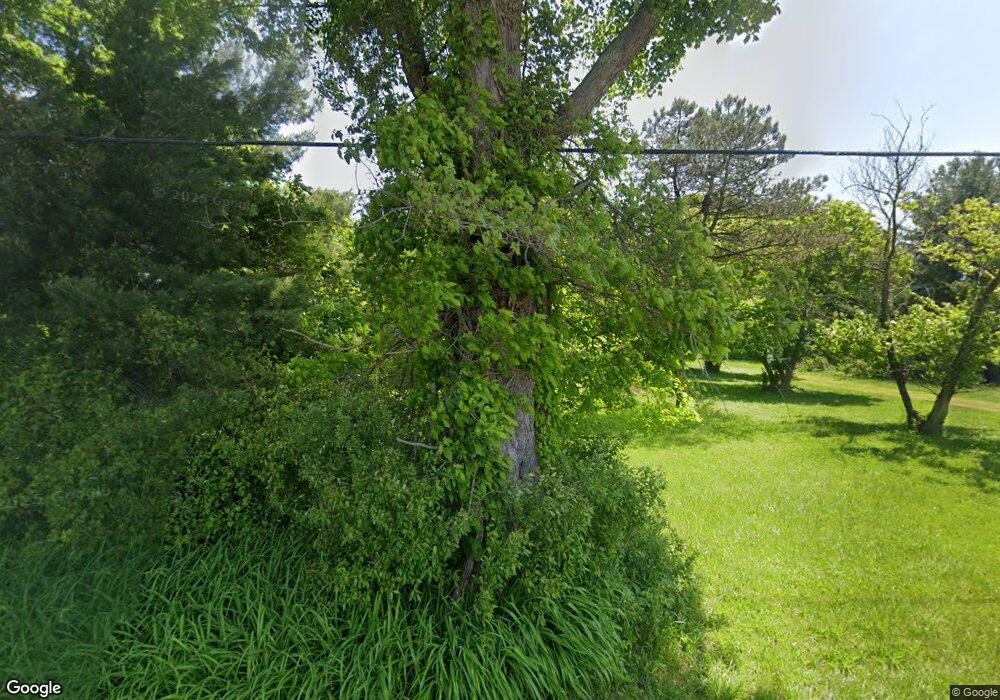 3898 Middle Rd, Conneaut, OH 44030 - photo 1