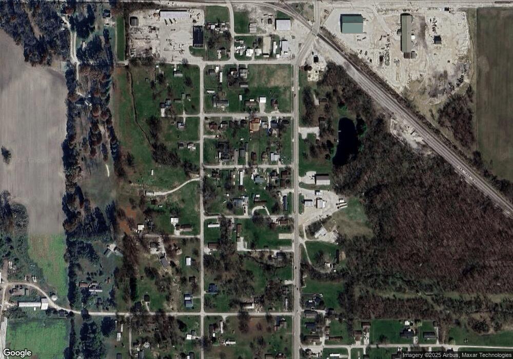 169 F St SW, Linton, IN 47441 - photo 1