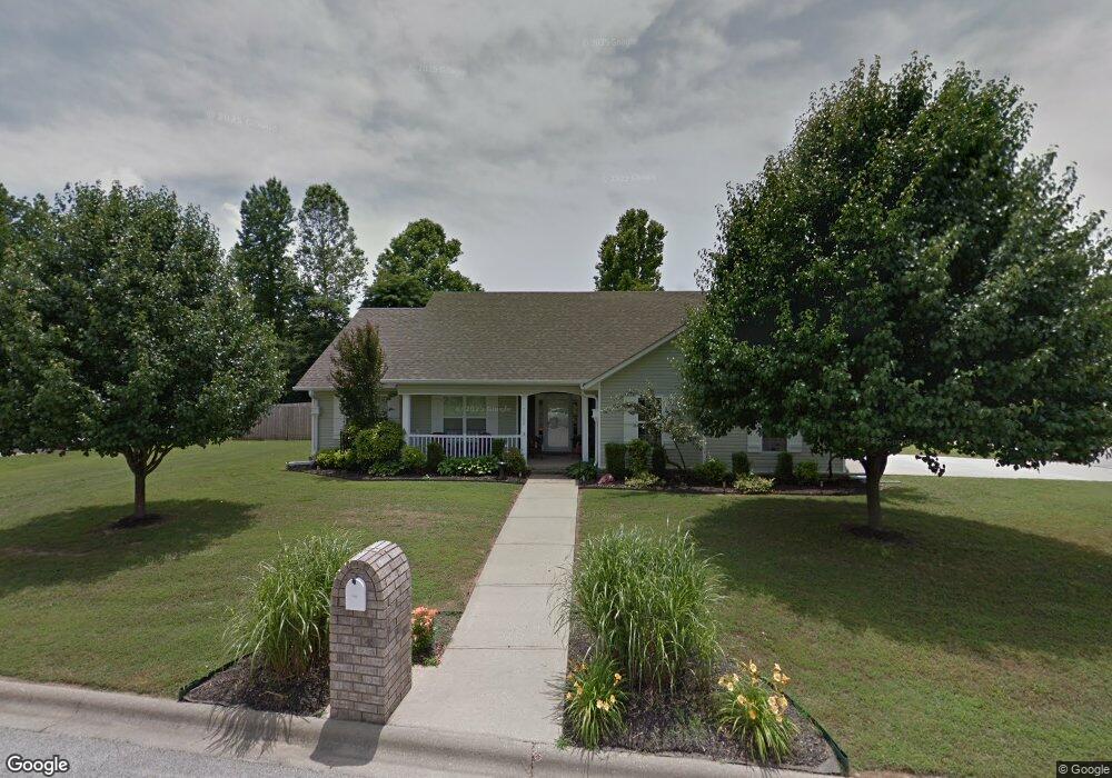 7102 Deerwood Dr, Paragould, AR 72450 - photo 1