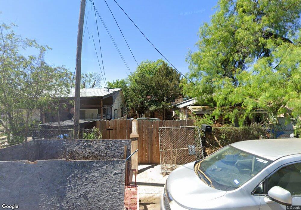 1802 Lexington Ave, Laredo, TX 78040 - photo 1