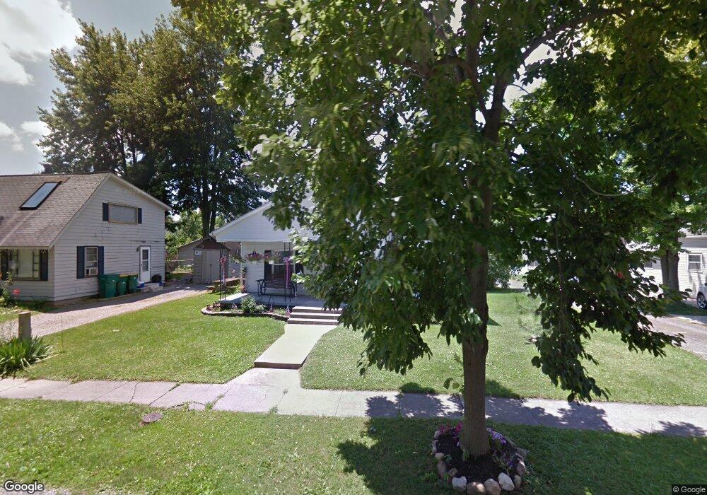 437 Edwards St, Ada, OH 45810 - photo 1