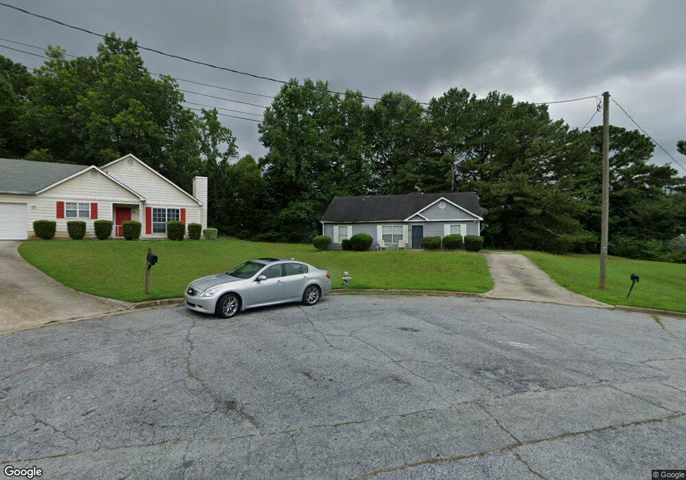 175 Peridot Place unit 2, Atlanta, GA 30349 - photo 1