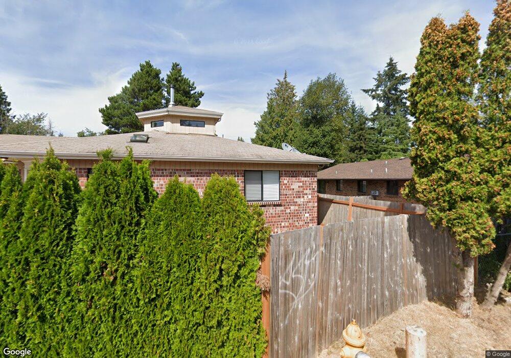 3050 S 225th Place, Des Moines, WA 98198 - photo 1