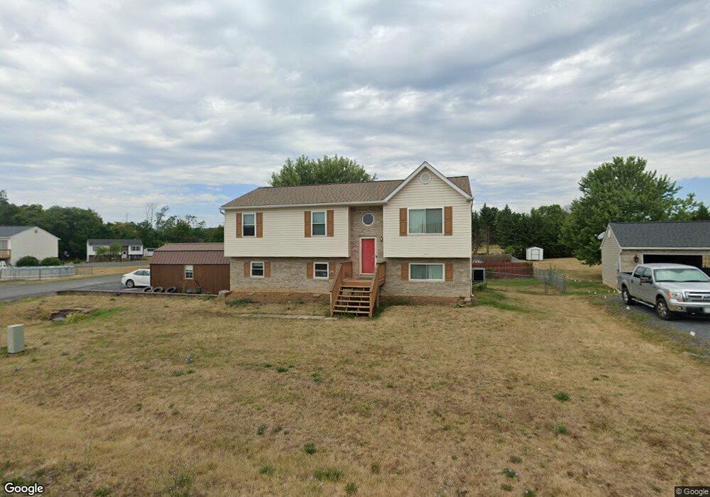 252 Wise Ave, Strasburg, VA 22657 - photo 1