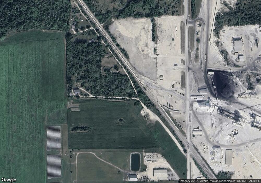 626 Penn Ln, Woodville, OH 43469 - photo 1