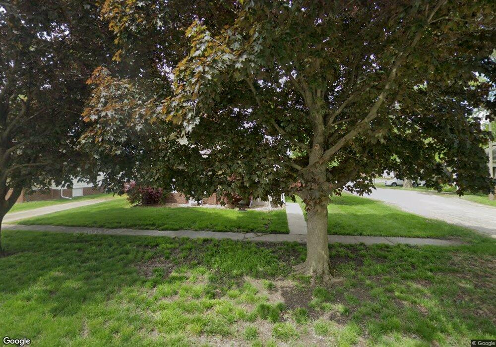 1301 S 17th St, Mattoon, IL 61938 - photo 1